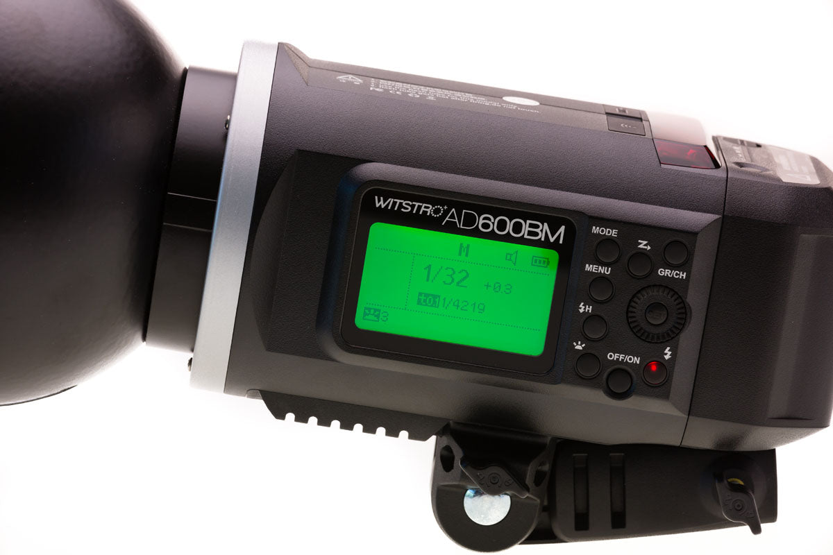 AD600BM - 600ws HSS Manual Flash - USED